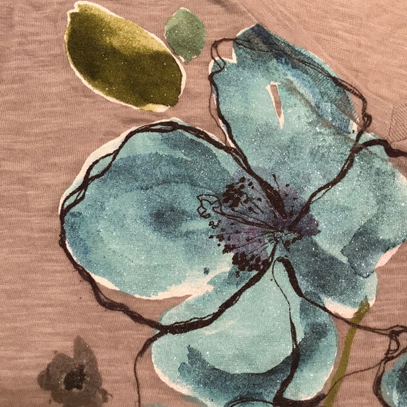 Aeropostale Gray V Neck Junior Medium T-shirt - Picture 9 of 11